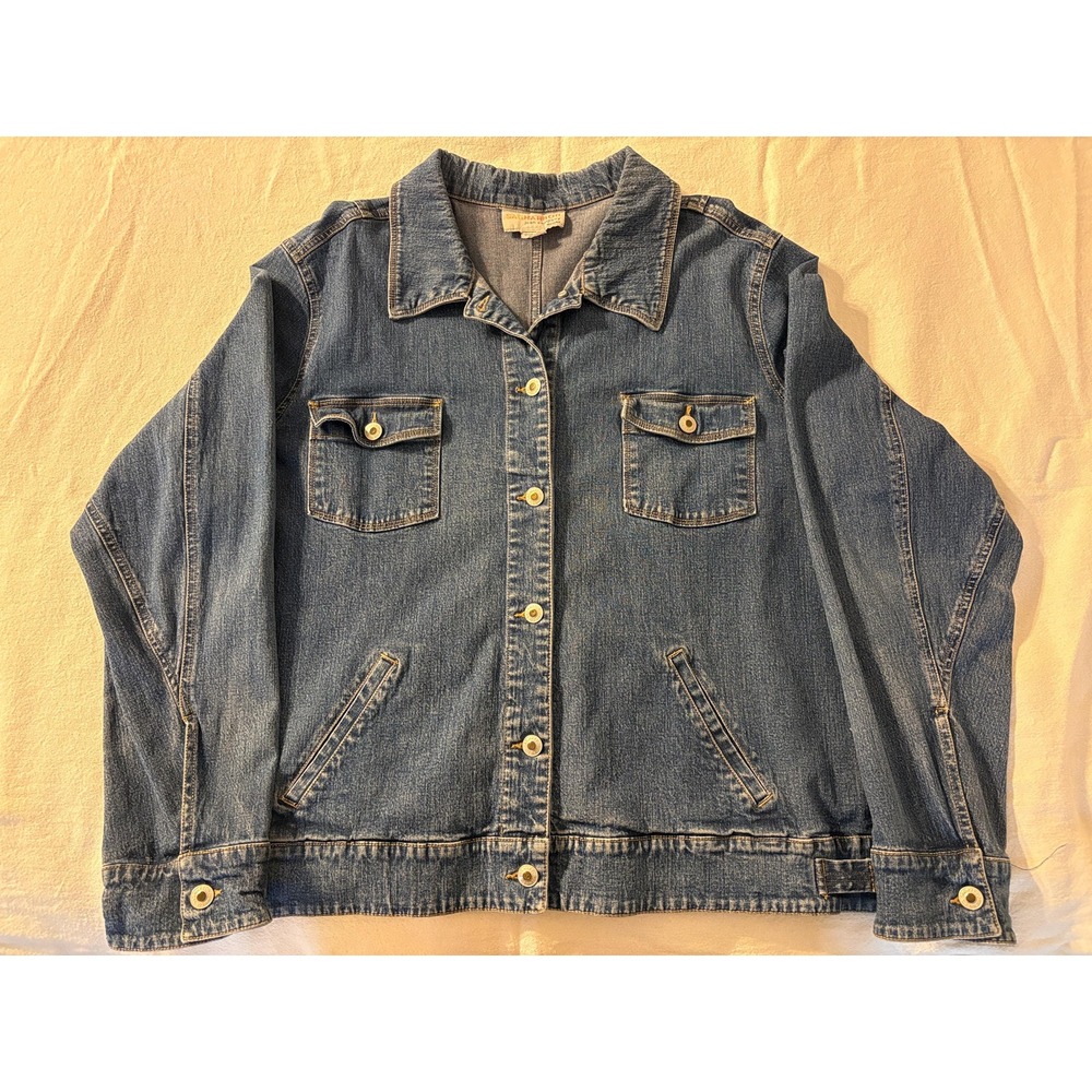 Sag Harbor Women's L Blue Jean Jacket Short Button Front Collared Pockets